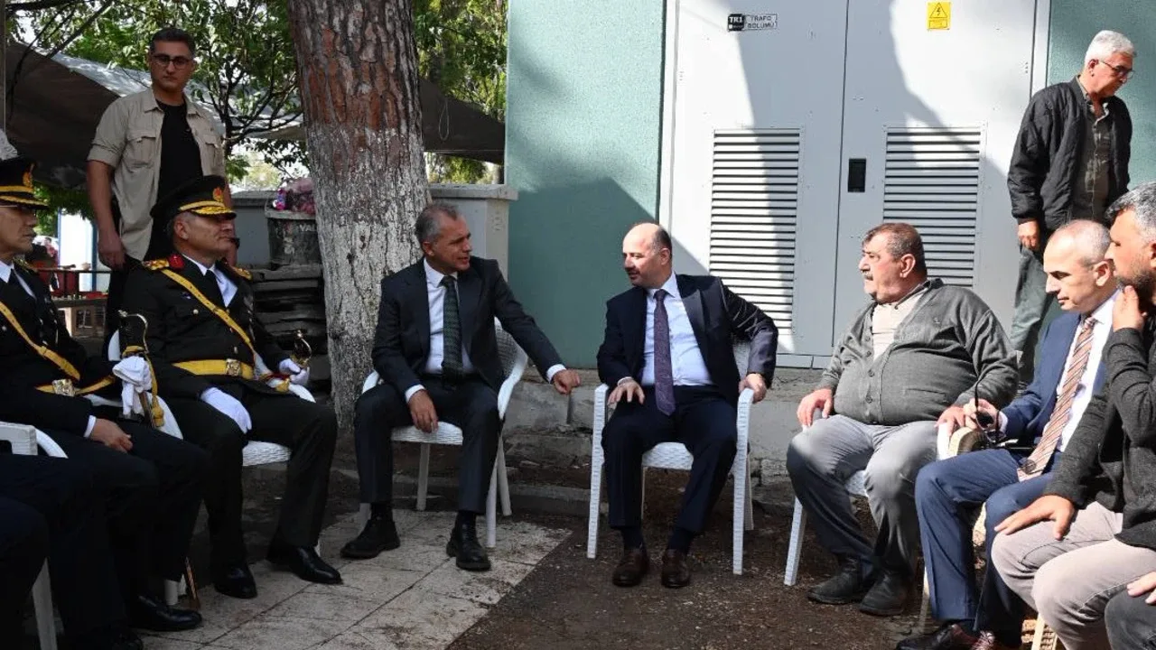 Osmaniye Valisi ve Başkan Çenet taksici esnafının konuğu oldu